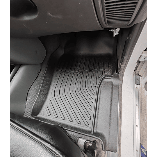 (Mahindra Scorpio del 2008 al 2022) Pisos Rígidos Calce Perfecto Tipo Bandeja Antiderrame