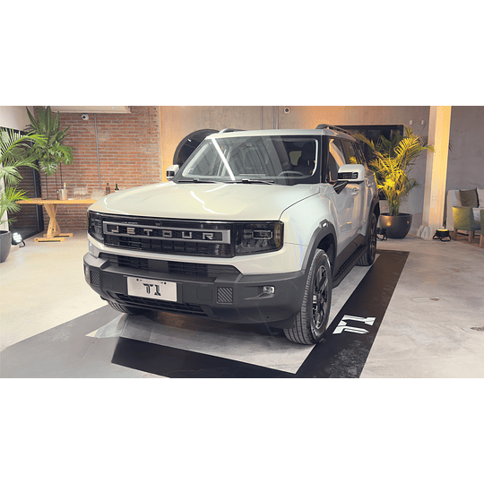 (Jetour T1 2025+) Pisos Rígidos Calce Perfecto Tipo Bandeja Antiderrame