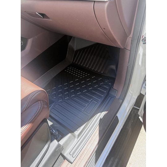 (Foton V7 2025+) Pisos Rígidos Calce Perfecto Tipo Bandeja Antiderrame