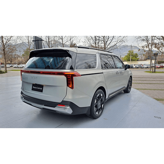 (Kia Carnival 2021-2025+) Pisos Rígidos Calce Perfecto Tipo Bandeja Antiderrame (1era+2da+3era Fila de Asientos)