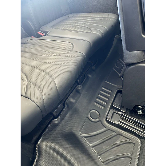 (Chery Tiggo 9 2025+) Pisos Rígidos Calce Perfecto Tipo Bandeja Antiderrame (1era+2da+3era Fila de Asientos)