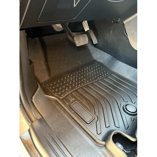 (Jac T9 2024+) Pisos Rígidos Calce Perfecto Tipo Bandeja Antiderrame