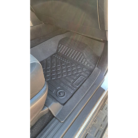 (Toyota 4Runner 2010-2024) Pisos Rígidos Calce Perfecto Tipo Bandeja Antiderrame (1era+2da+3era Fila de Asientos)