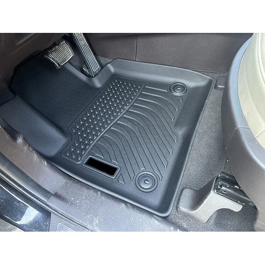 (Hyundai Santa Fe del 2013 al 2017) Pisos Rígidos Calce Perfecto Tipo Bandeja Antiderrame (1era+2da Fila de Asientos)