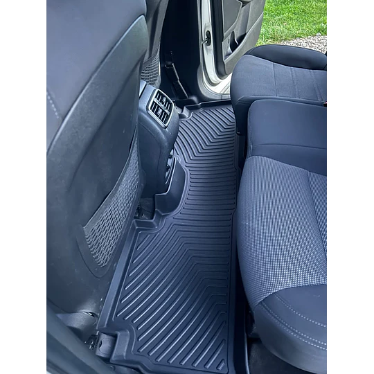 (Kia Sorento del 2015-2020) Pisos Rígidos Calce Perfecto Tipo Bandeja Antiderrame (1era+2da+3era Fila de Asientos)