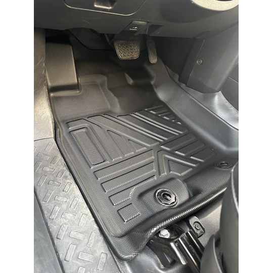 (Toyota FJ Cruiser 2006-2022) Pisos Rígidos Calce Perfecto Tipo Bandeja Antiderrame