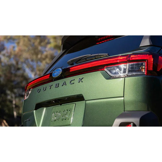 (Subaru Outback 2026+) Pisos Rígidos Calce Perfecto Tipo Bandeja Antiderrame