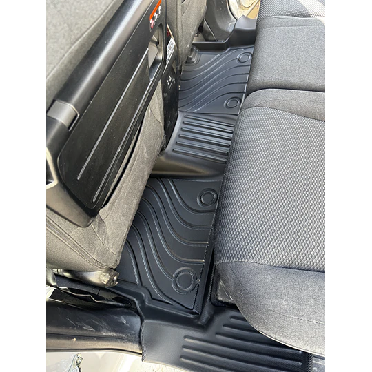 (Mitsubishi Destinator 2026+) Pisos Rígidos Calce Perfecto Tipo Bandeja Antiderrame (1era+2da+3era Fila de Asientos)