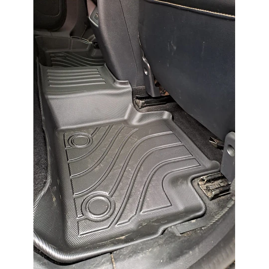 (Nissan Qashqai 2023+) Pisos Rígidos Calce Perfecto Tipo Bandeja Antiderrame
