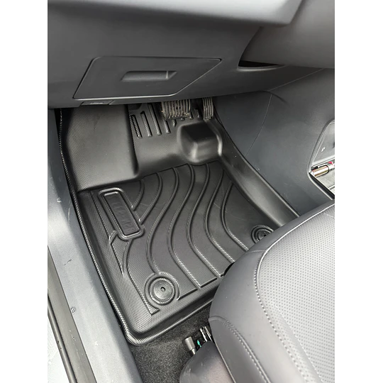 (Geely EX5 EM-i Hibrido 2026+) Pisos Rígidos Calce Perfecto Tipo Bandeja Antiderrame