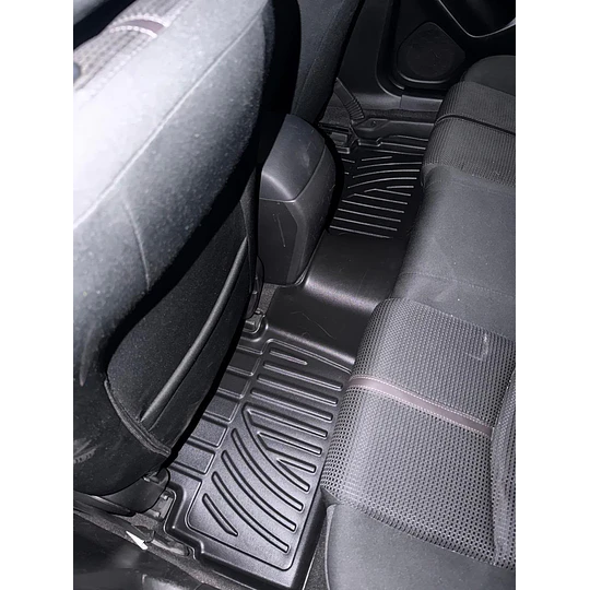 (Mazda 3 del 2014-2018) Pisos Rígidos Calce Perfecto Tipo Bandeja Antiderrame