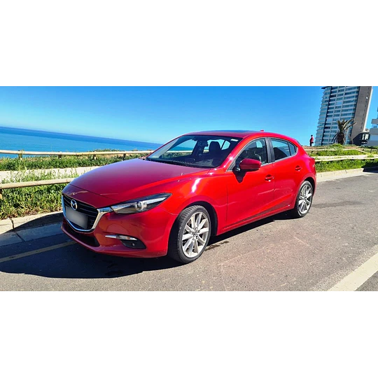 (Mazda 3 del 2014-2018) Pisos Rígidos Calce Perfecto Tipo Bandeja Antiderrame