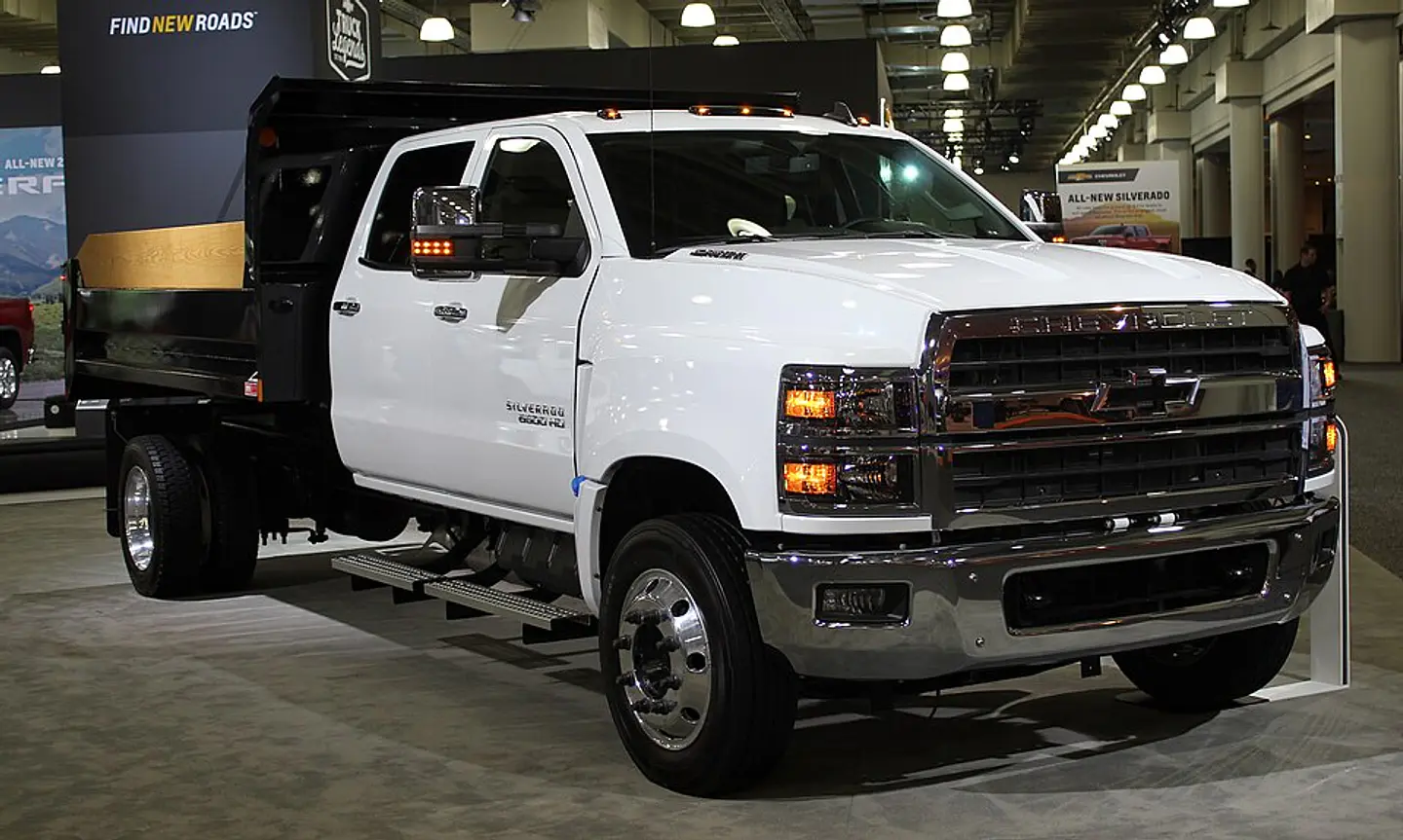 Manual de Taller Chevrolet Silverado Medium Duty 4500HD, 5500HD, 6500HD 2019–2024 Español + Diagramas Eléctricos PDF | Envío Inmediato 1