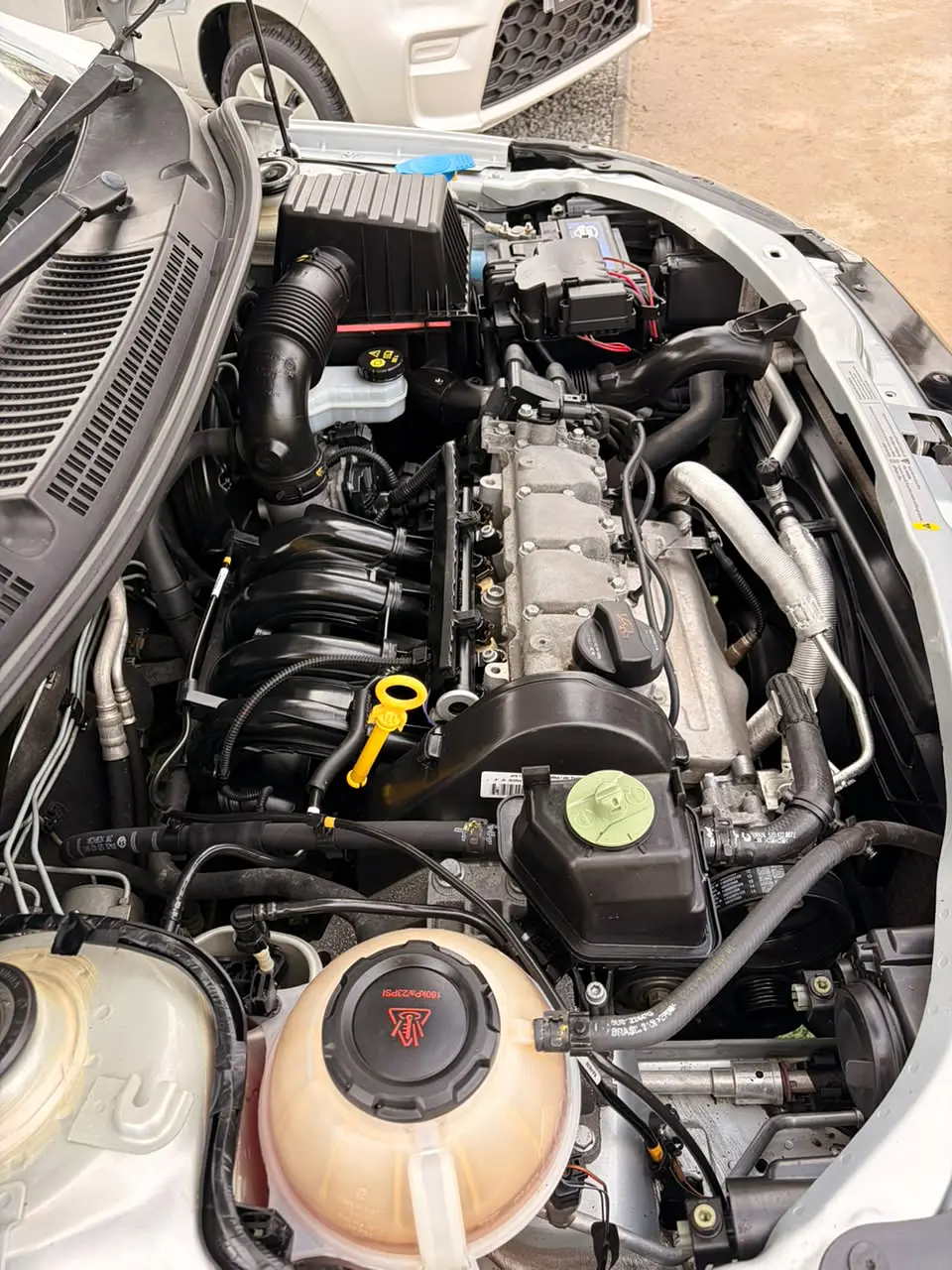 Volkswagen Voyage 2023 7