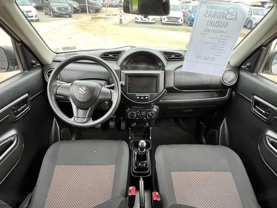 Suzuki S-Presso 2022 11