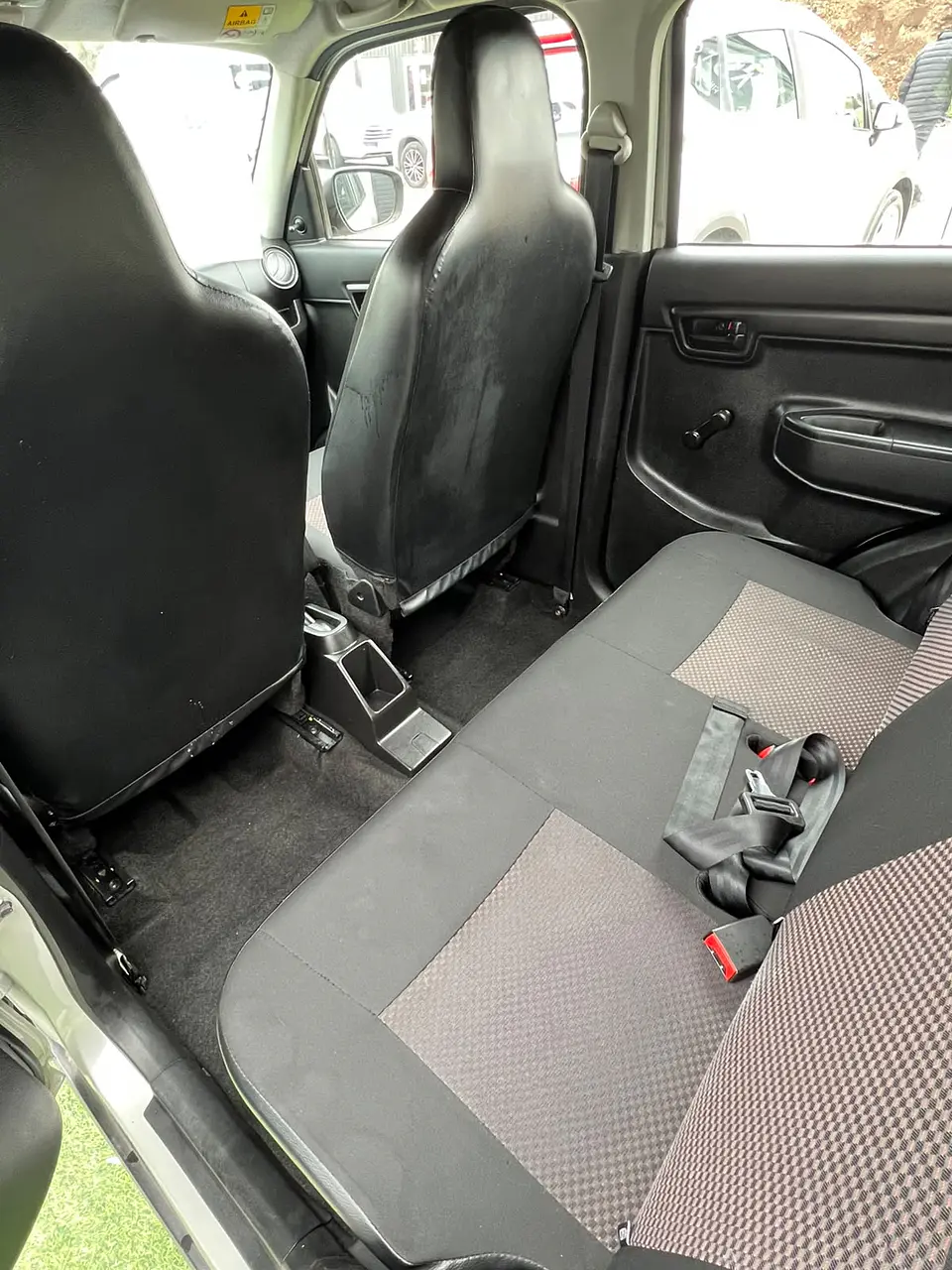 Suzuki S-Presso 2022 12
