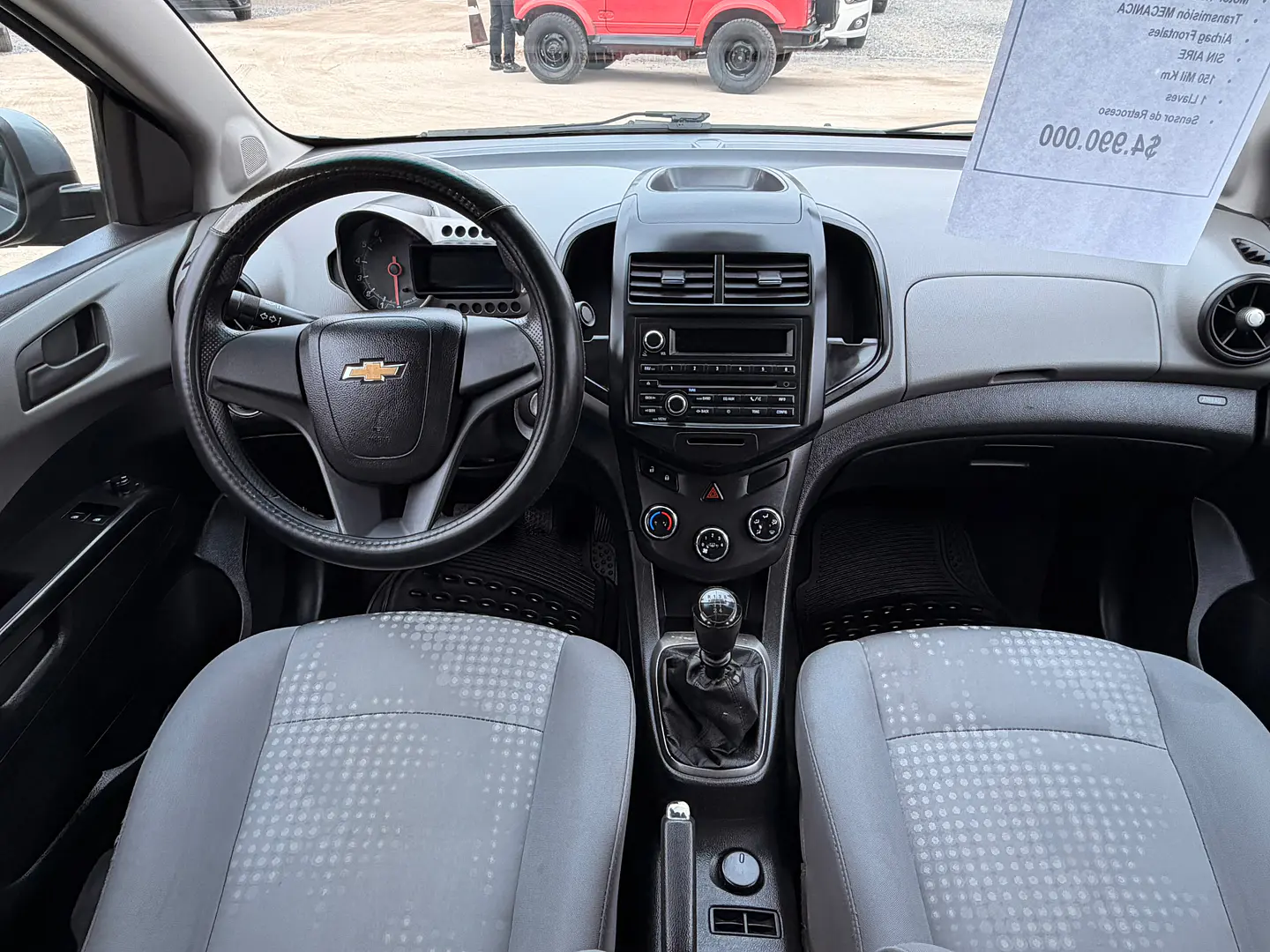 Chevrolet Sonic II LT 2014 8