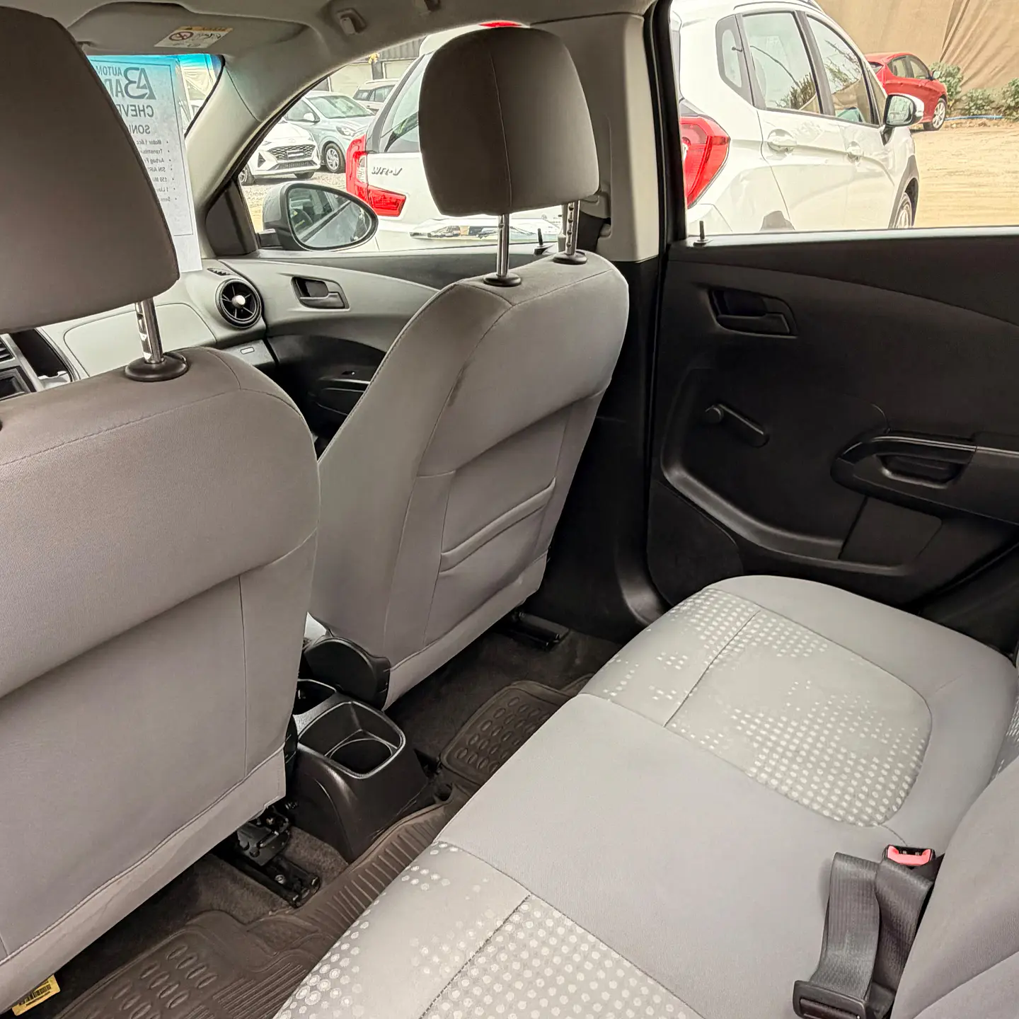 Chevrolet Sonic II LT 2014 11