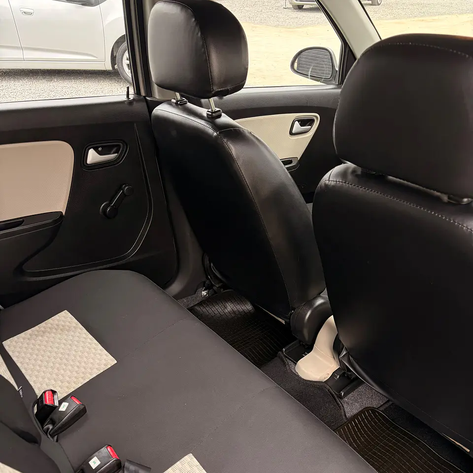 Suzuki Alto GLX 2022 8