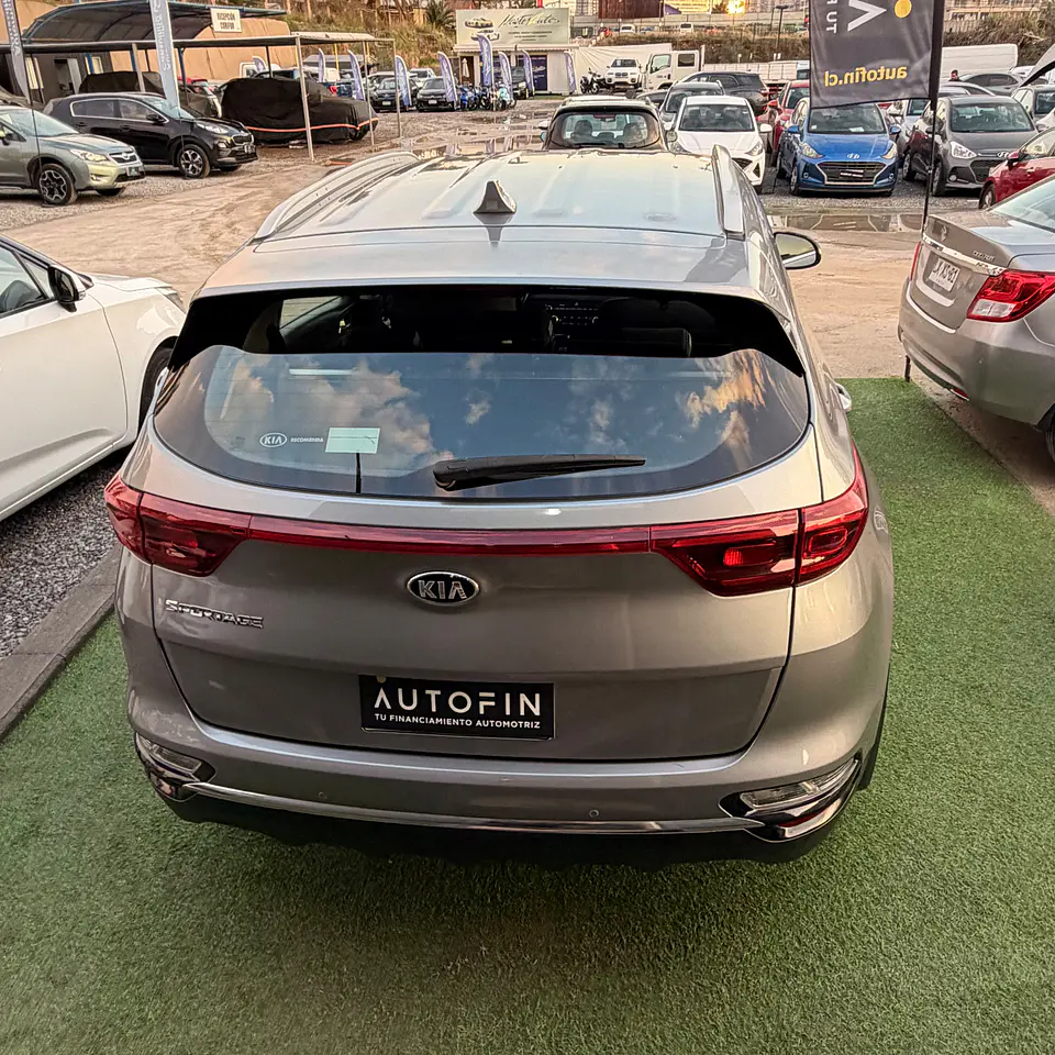Kia Sportage 2021 Automática  5