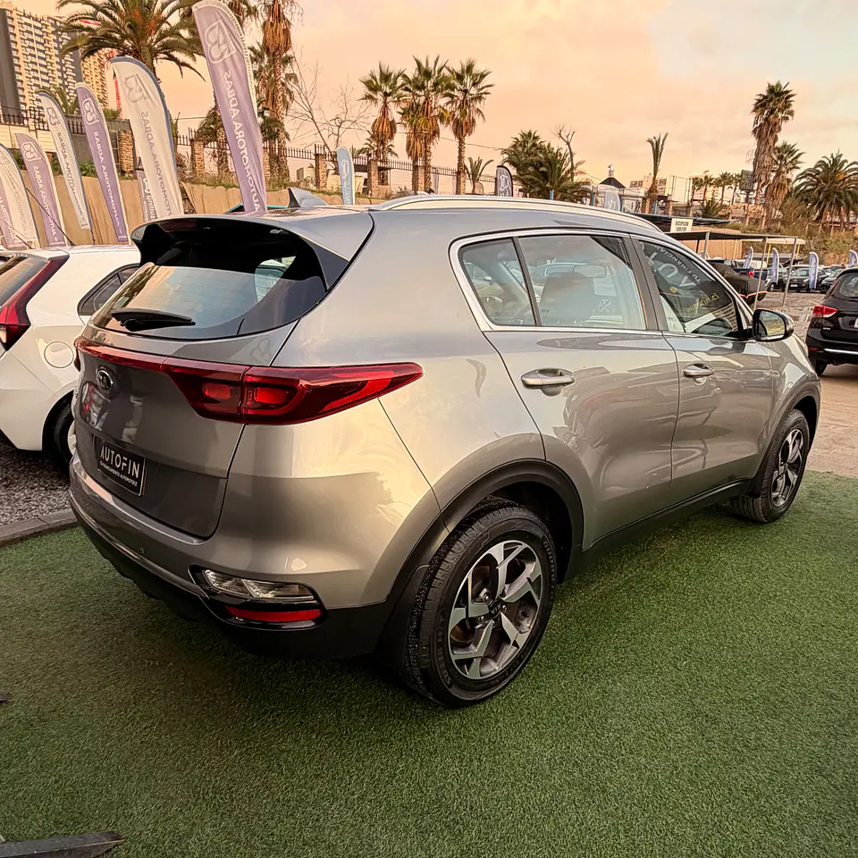 Kia Sportage 2021 Automática  6