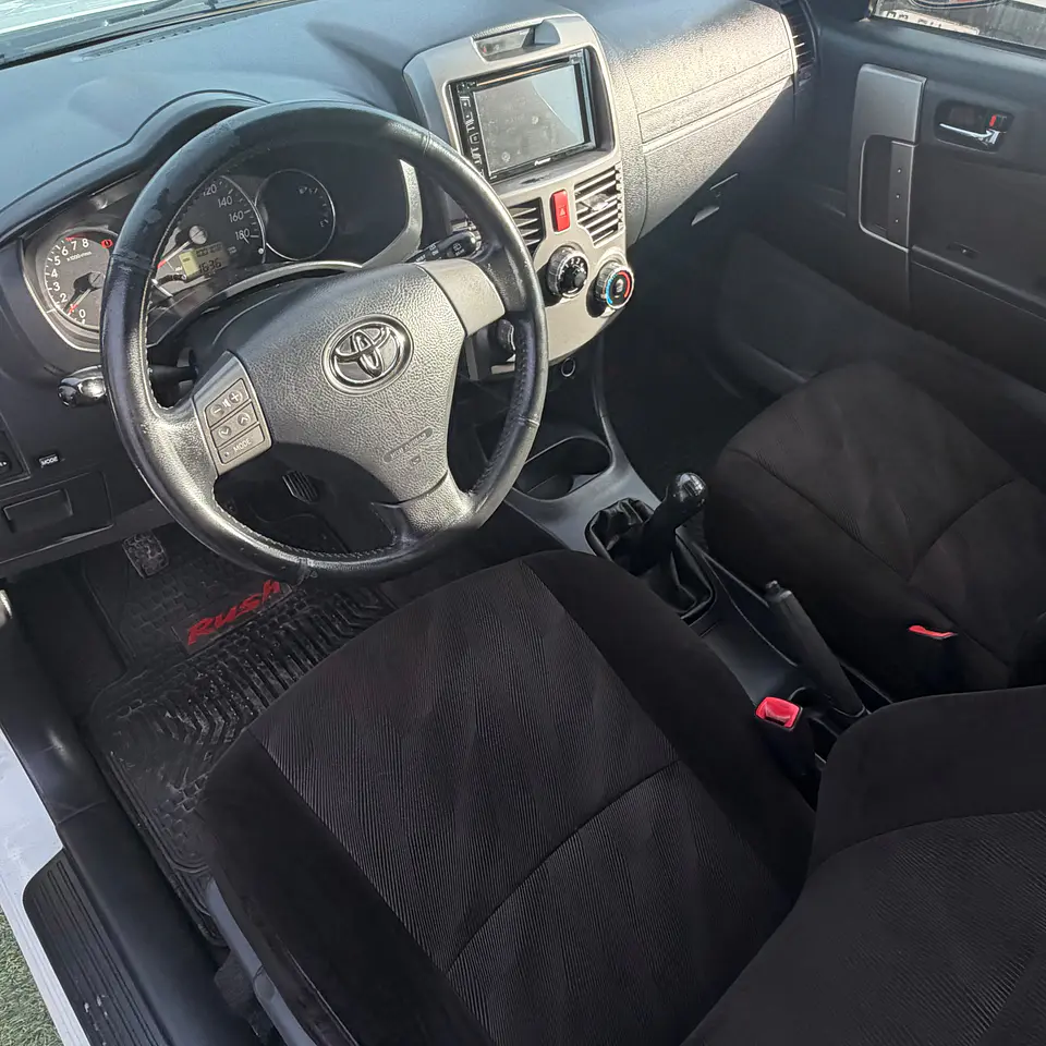 Toyota Rush 2017 12