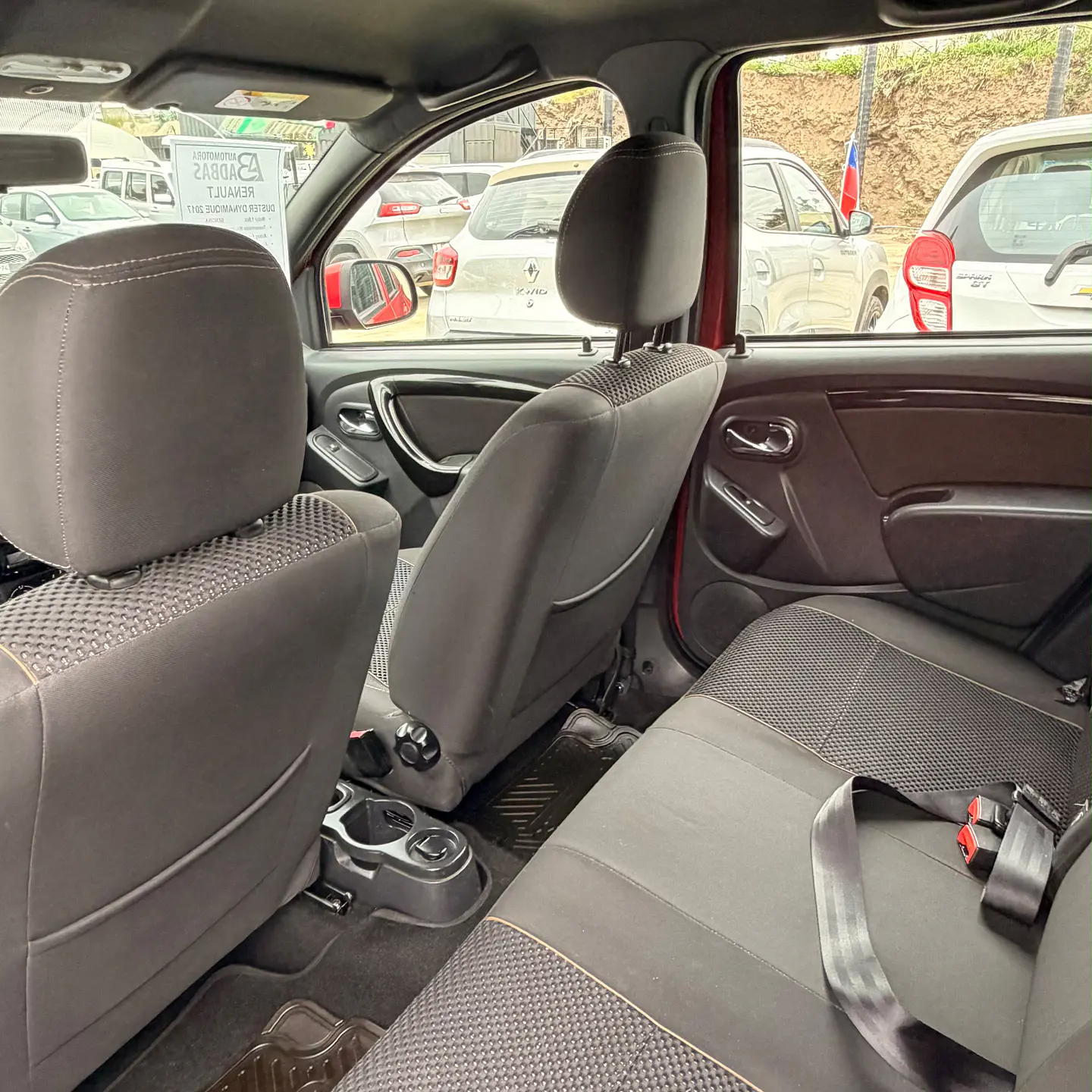 Renault Duster 2017 8