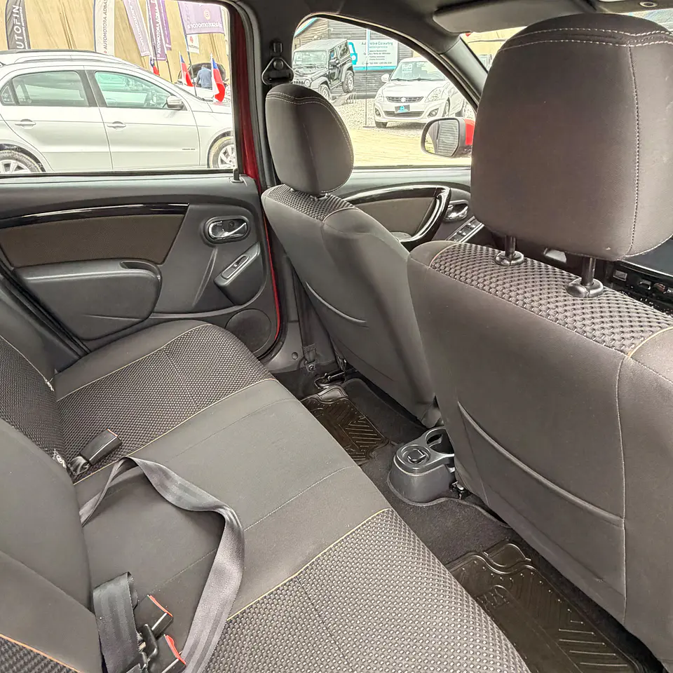 Renault Duster 2017 9