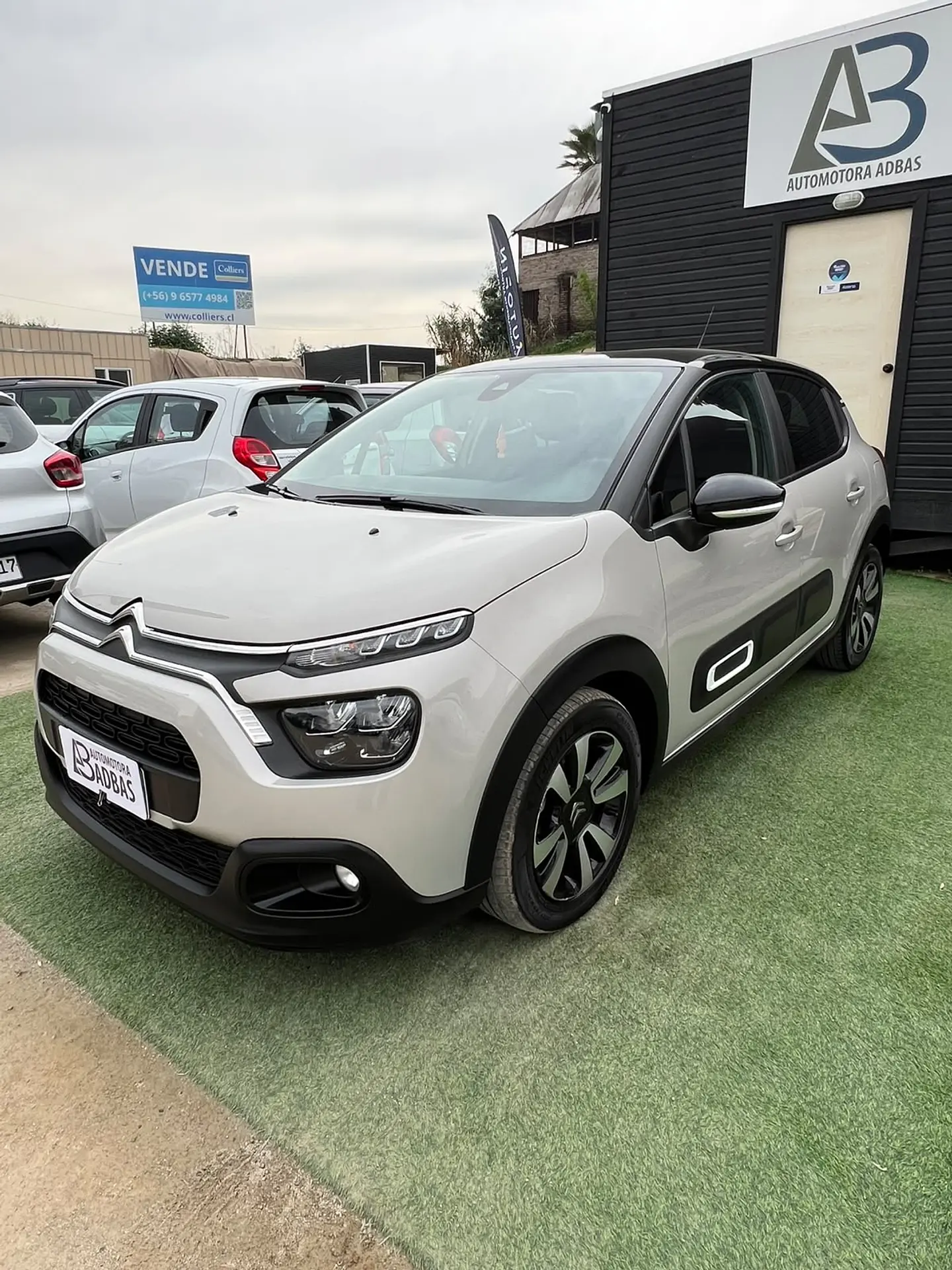 Citroen C3 2021 1.2 AT  1
