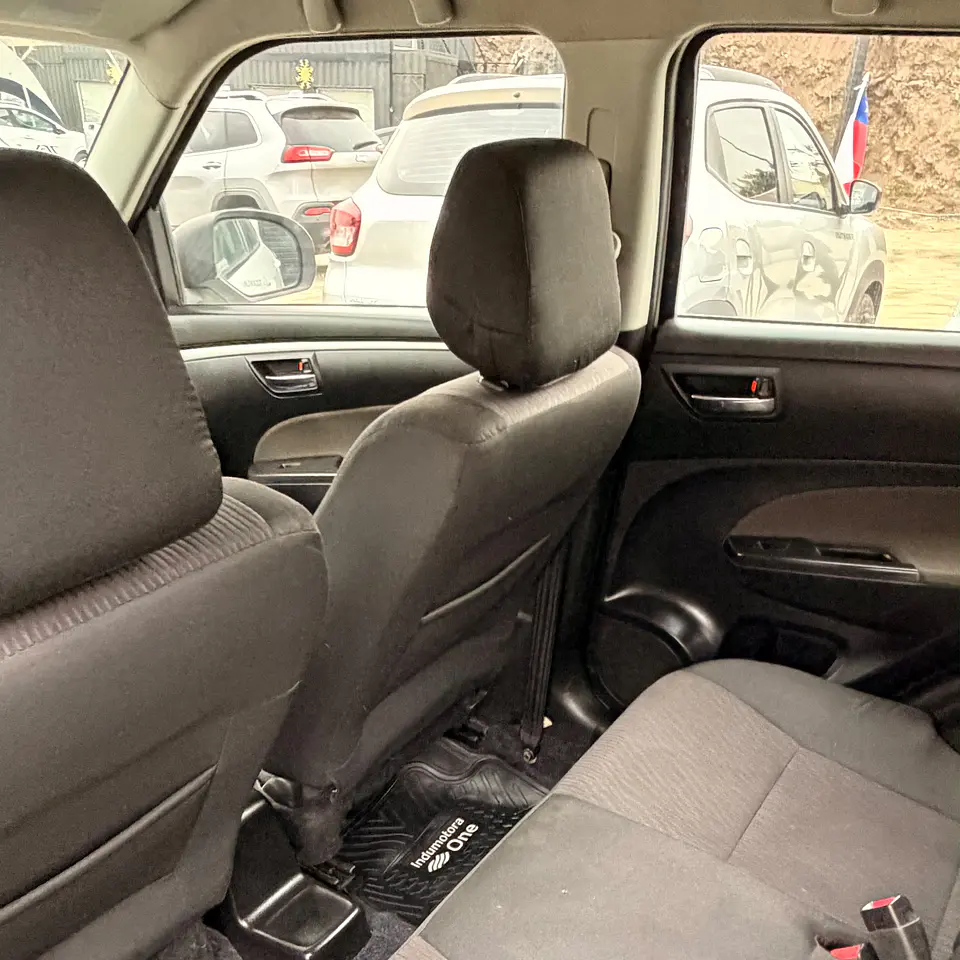 Suzuki Swift GL 2015 4
