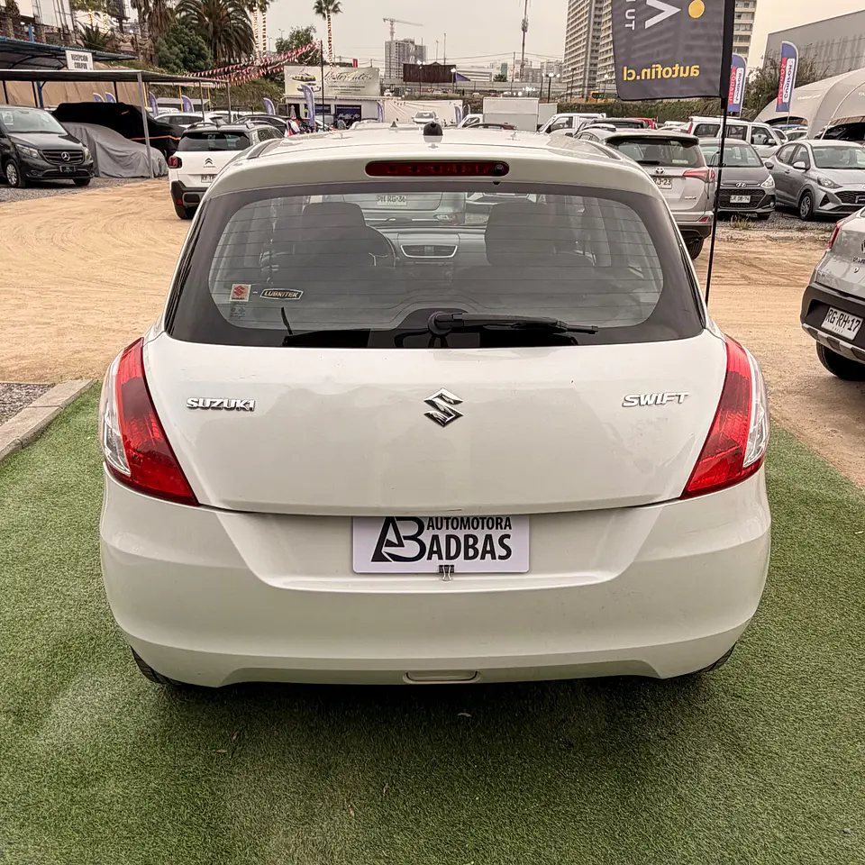 Suzuki Swift GL 2015 6