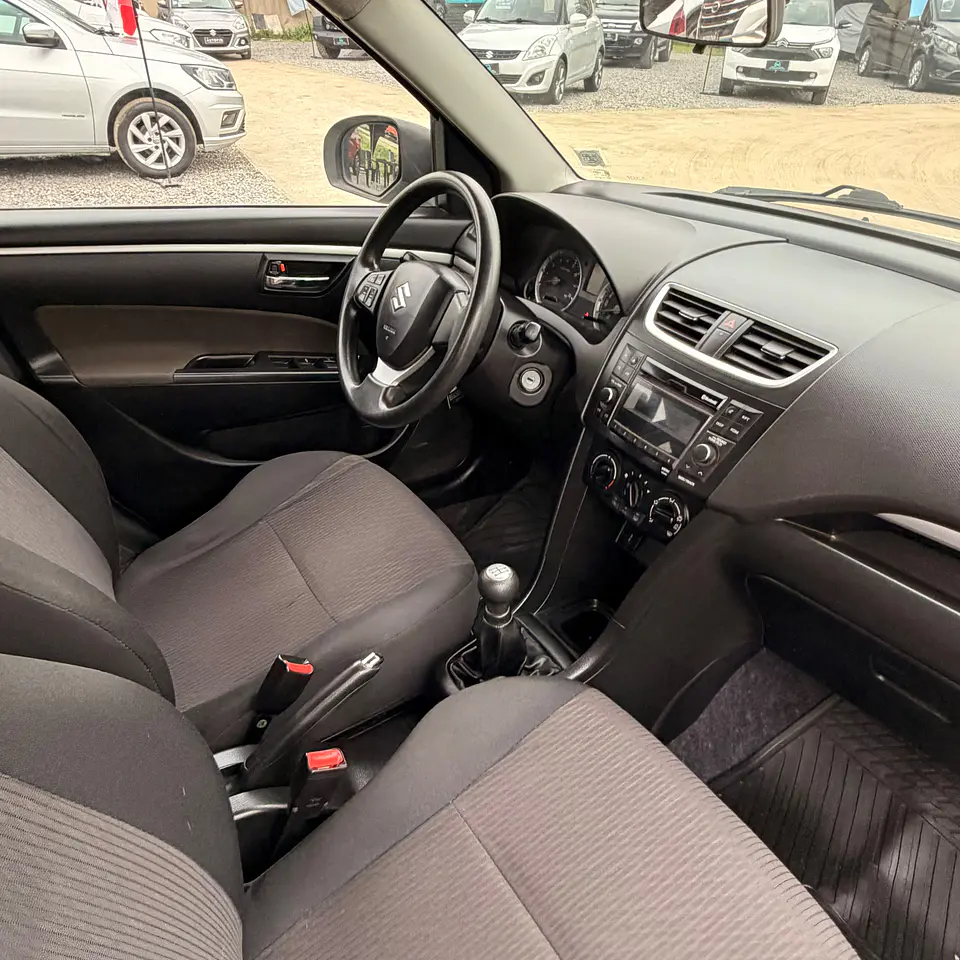 Suzuki Swift GL 2015 9