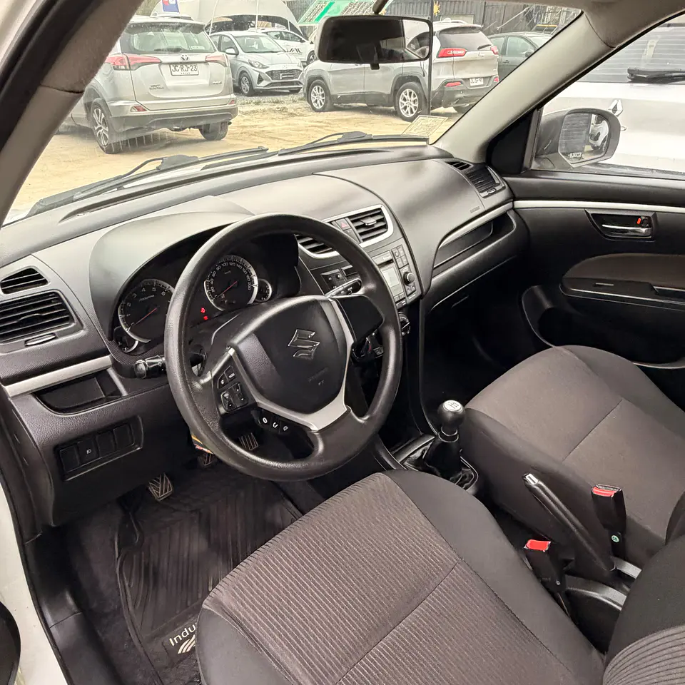 Suzuki Swift GL 2015 10