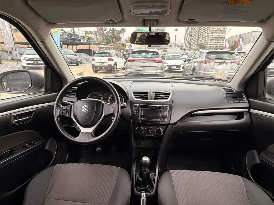 Suzuki Swift GL 2015 11