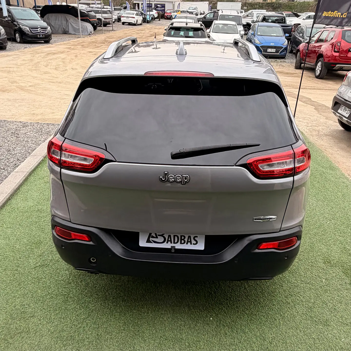 Jeep Cherokee 2017 8