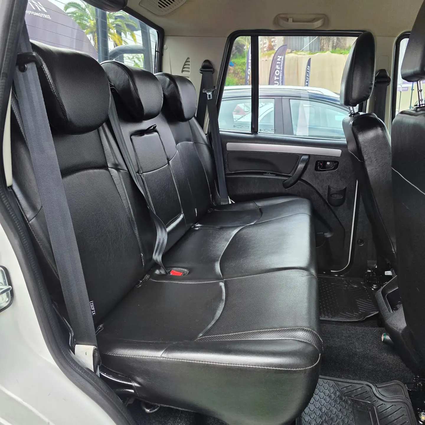 Mahindra PIK UP CRDE 2023 15