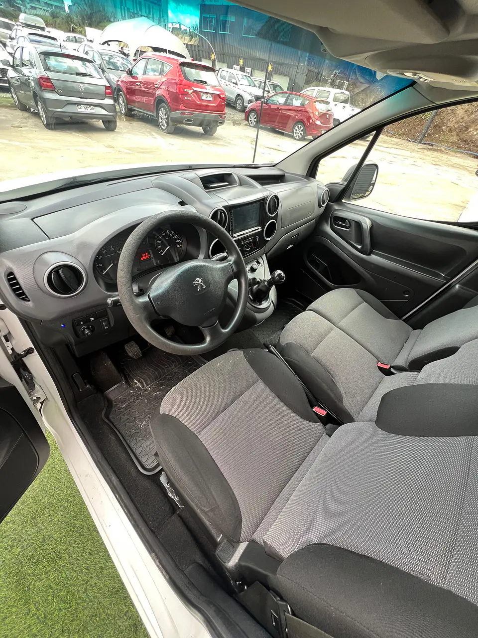Peugeot Partner 2018 8