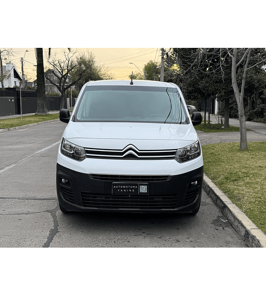 CITROËN BERLINGO XL 1.6 HDI AÑO 2021  - 