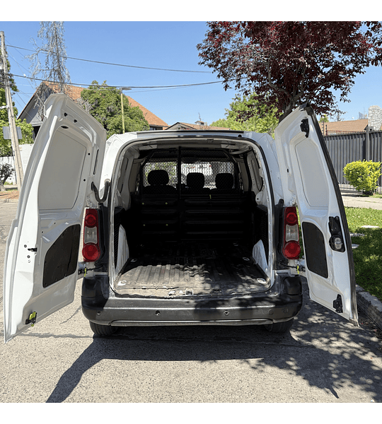 PEUGEOT PARTNER L1 1.6 HDI AÑO 2017 - 