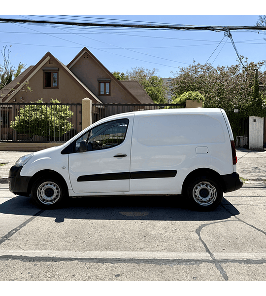 PEUGEOT PARTNER L1 1.6 HDI AÑO 2019 - 
