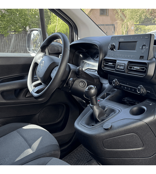 CITROËN BERLINGO 1.6 DIESEL AÑO 2022 - 