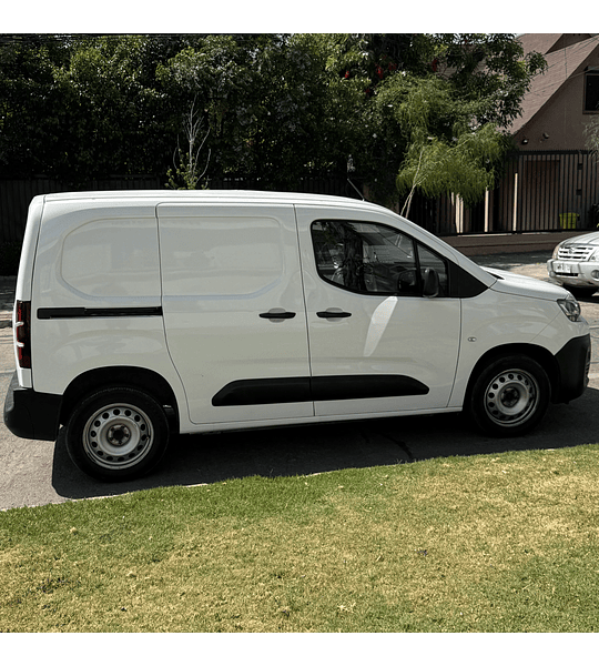 CITROËN BERLINGO 1.6 DIESEL AÑO 2022 - 