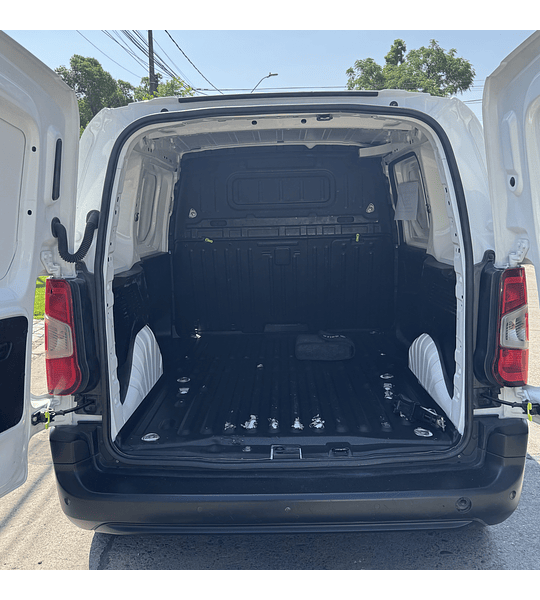 PEUGEOT PARTNER L1 1.6 HDI AÑO 2022 - 