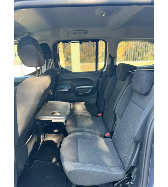 PEUGEOT RIFTER 1.5 HDI 2023 AUTOMÁTICA  - 