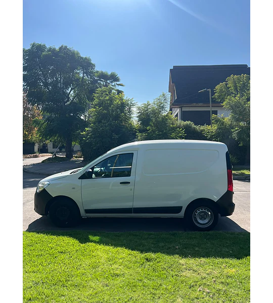 RENAULT DOKKER 1.5 DIESEL 2022 5MT - 