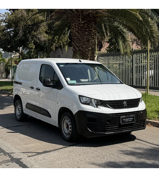 PEUGEOT PARTNER L1 1.6 HDI AÑO 2023 5MT - 