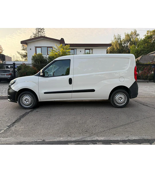 RAM VAN 1000 XL 1.3 DIESEL 2022 5MT - 