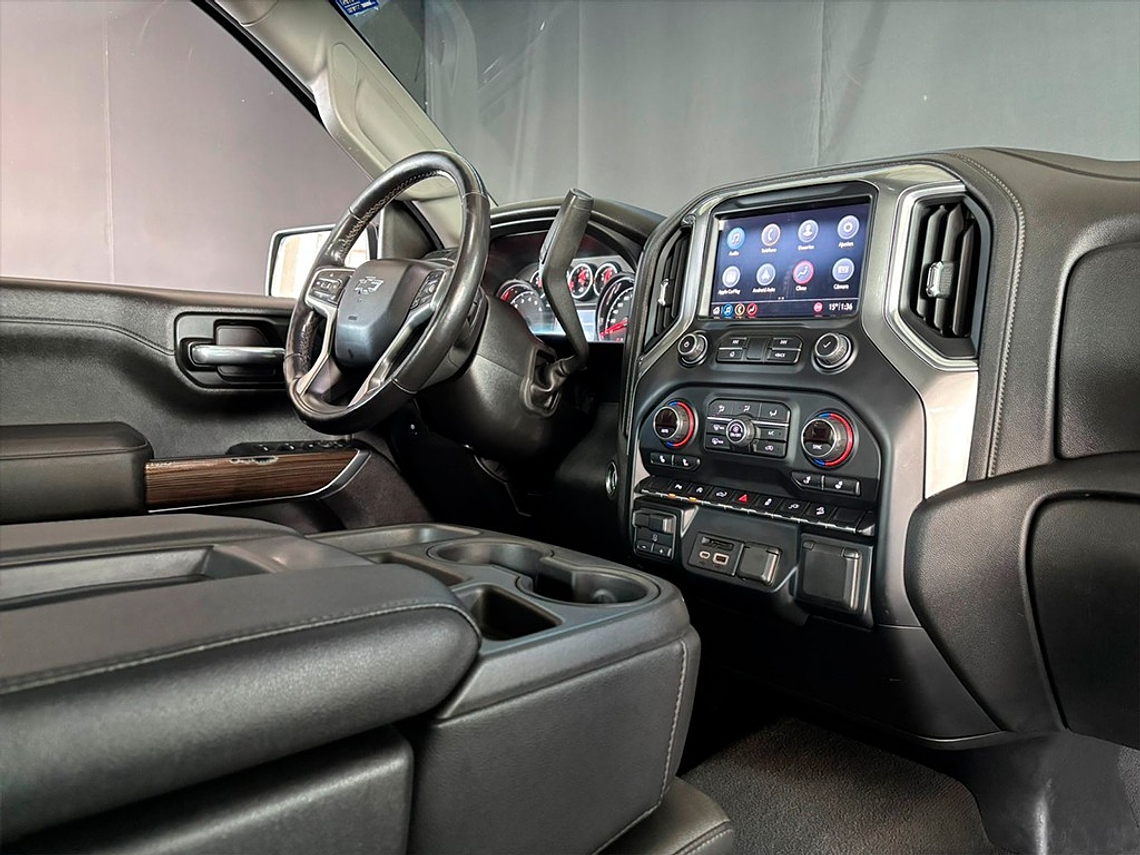 SILVERADO TRAIL BOSS 5.3 AUT / AÑO 2019 / 118.856 KMS  6