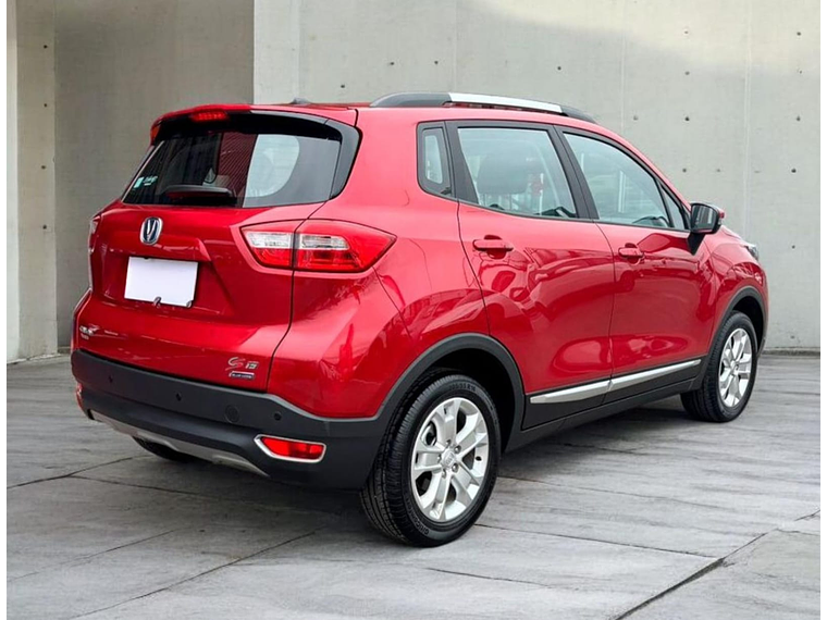 CS15 VVT MT 1.5 / AÑO 2025 / UNICO DUEÑO / 18.857 KMS  4