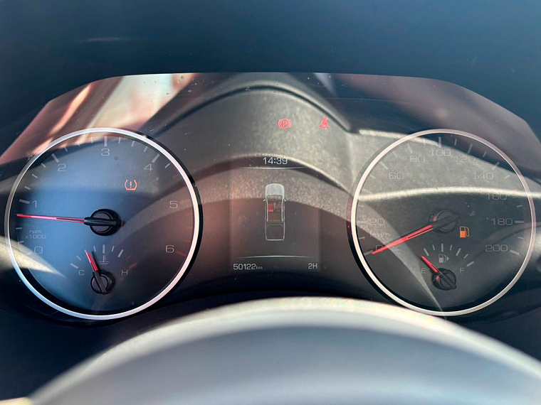 POER ELITE 4X4 2.0 MT / AÑO 2024 / UNICO DUEÑO / 50.272 KMS  9